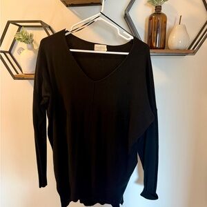 Dreamers Black V-Neck Sweater Top
